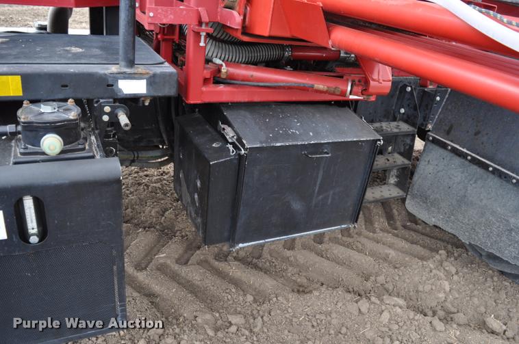 image for item K3994 2003 Case IH FLX3300B self-propelled applicator