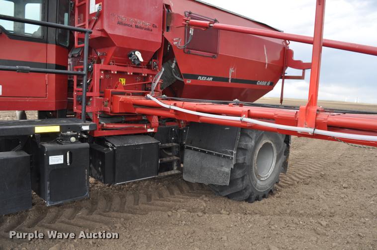 image for item K3994 2003 Case IH FLX3300B self-propelled applicator