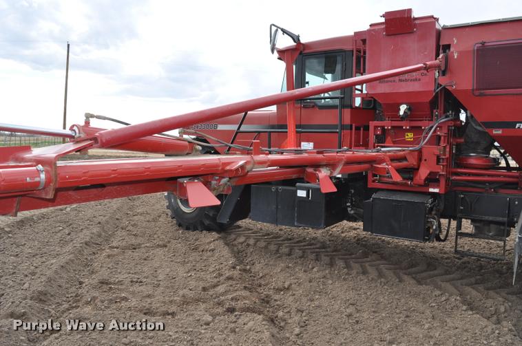 image for item K3994 2003 Case IH FLX3300B self-propelled applicator