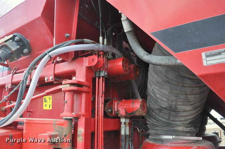 image for item K3994 2003 Case IH FLX3300B self-propelled applicator