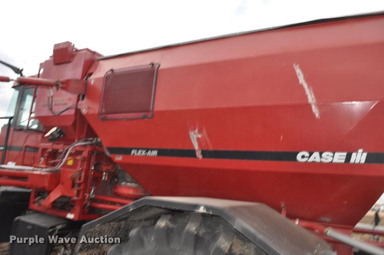 image for item K3994 2003 Case IH FLX3300B self-propelled applicator