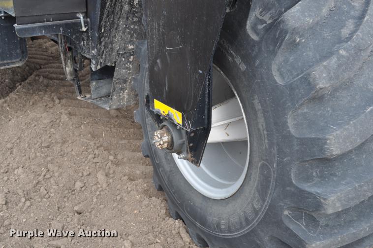 image for item K3994 2003 Case IH FLX3300B self-propelled applicator