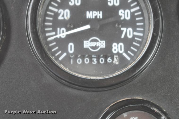 image for item K3994 2003 Case IH FLX3300B self-propelled applicator