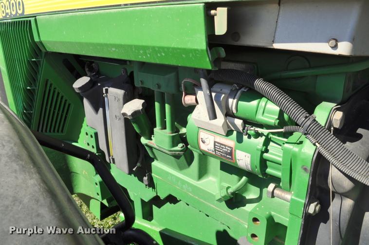 image for item K3995 1997 John Deere 8400 MFWD tractor