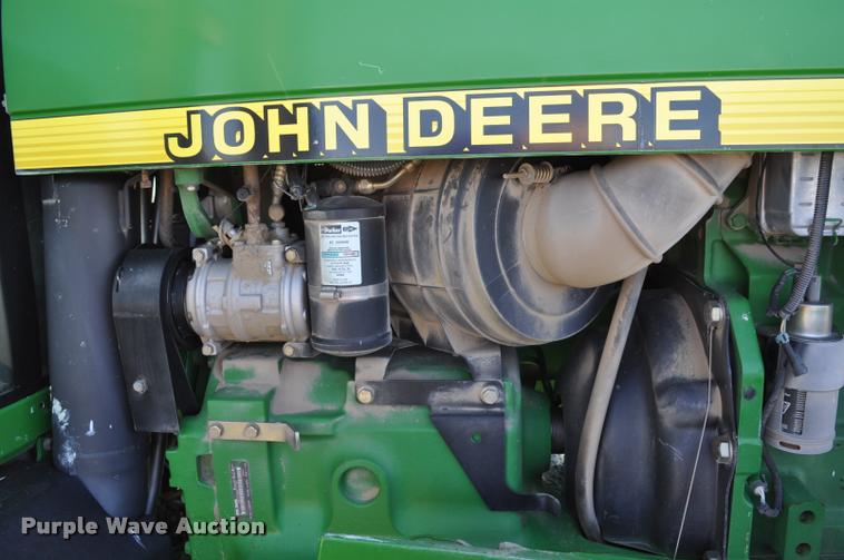 image for item K3995 1997 John Deere 8400 MFWD tractor