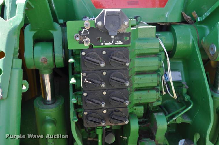 image for item K3995 1997 John Deere 8400 MFWD tractor