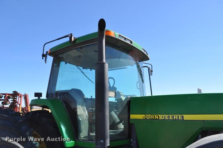 image for item K3995 1997 John Deere 8400 MFWD tractor