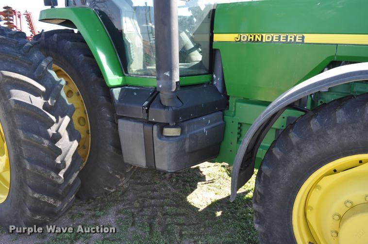 image for item K3995 1997 John Deere 8400 MFWD tractor