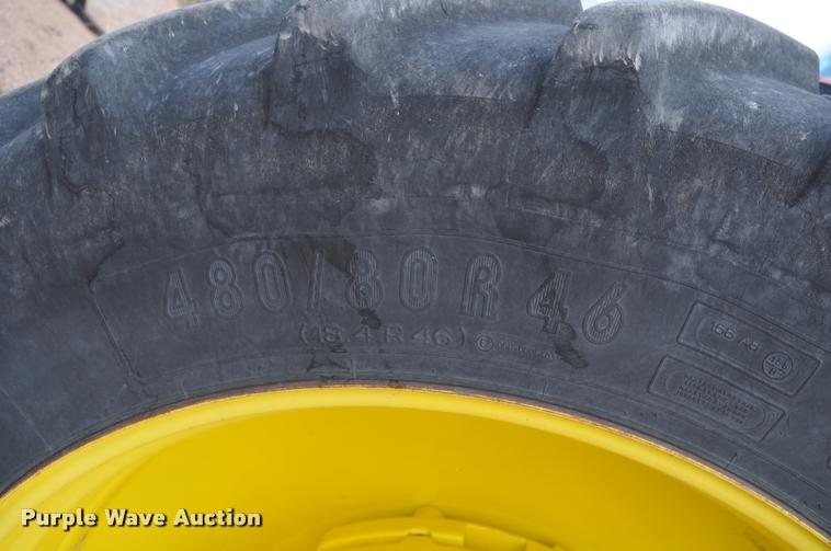 image for item K3995 1997 John Deere 8400 MFWD tractor