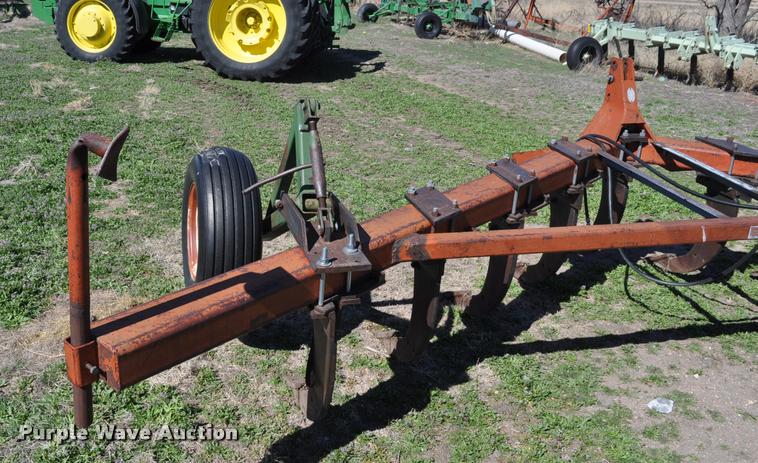 image for item K3996 Brillion ripper with packer