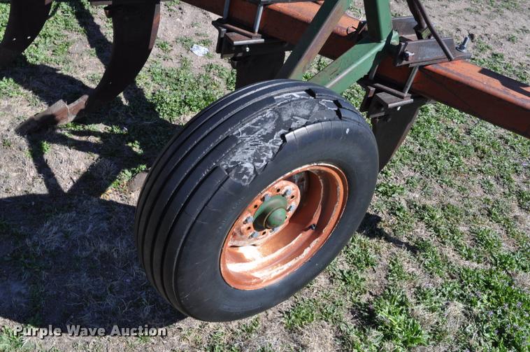 image for item K3996 Brillion ripper with packer