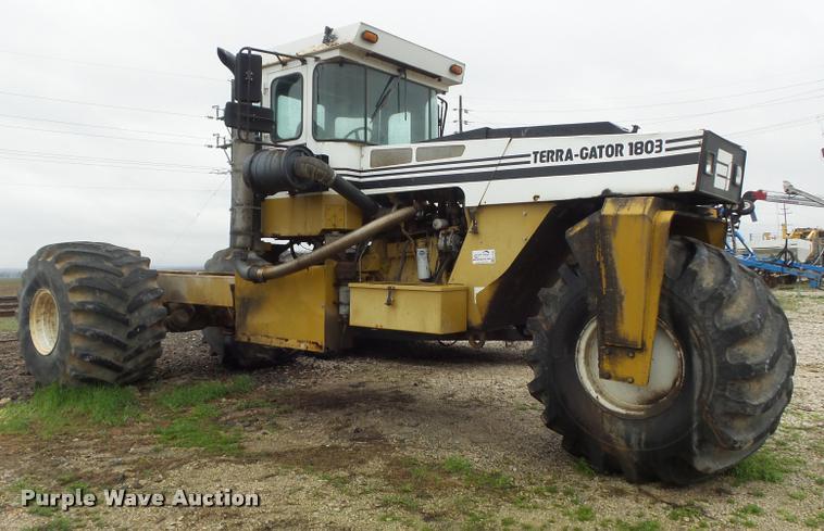 image for item K7683 1998 Ag-Chem TerraGator 1803 self-propelled applicator chassis