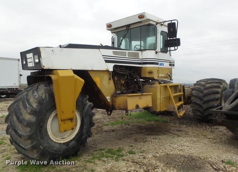 image for item K7683 1998 Ag-Chem TerraGator 1803 self-propelled applicator chassis