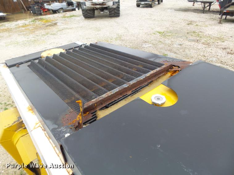 image for item K7683 1998 Ag-Chem TerraGator 1803 self-propelled applicator chassis