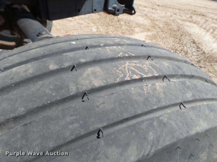 image for item L1542 1981 International 5288 tractor