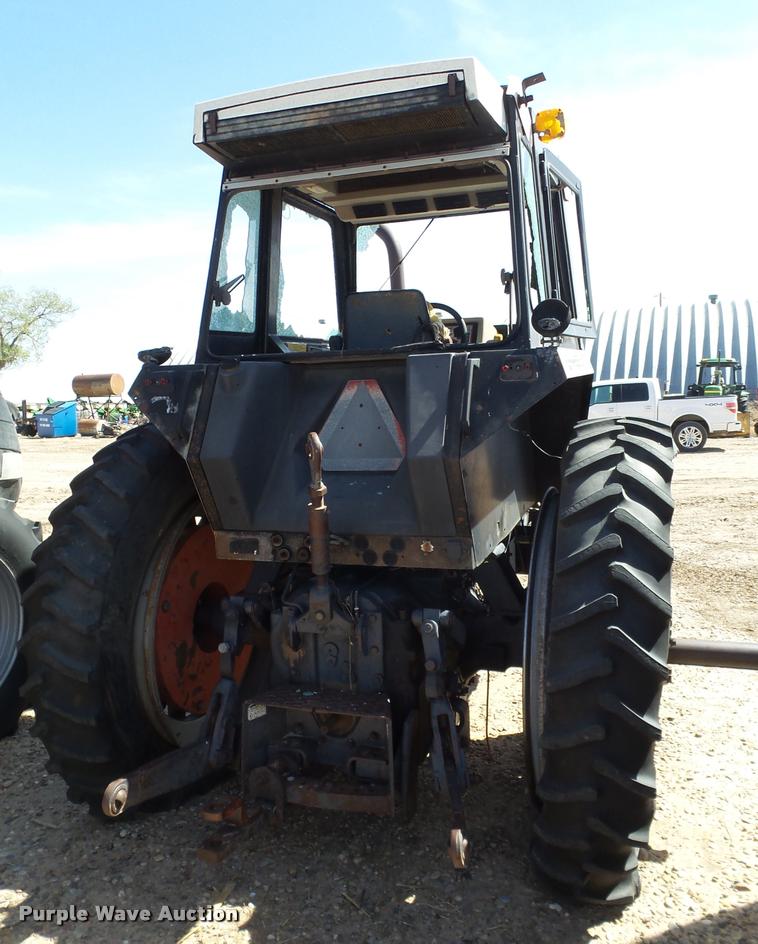 image for item L1543 1983 Case 2394 tractor