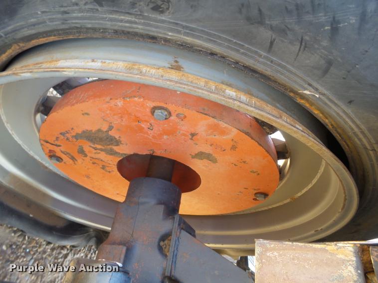 image for item L1543 1983 Case 2394 tractor