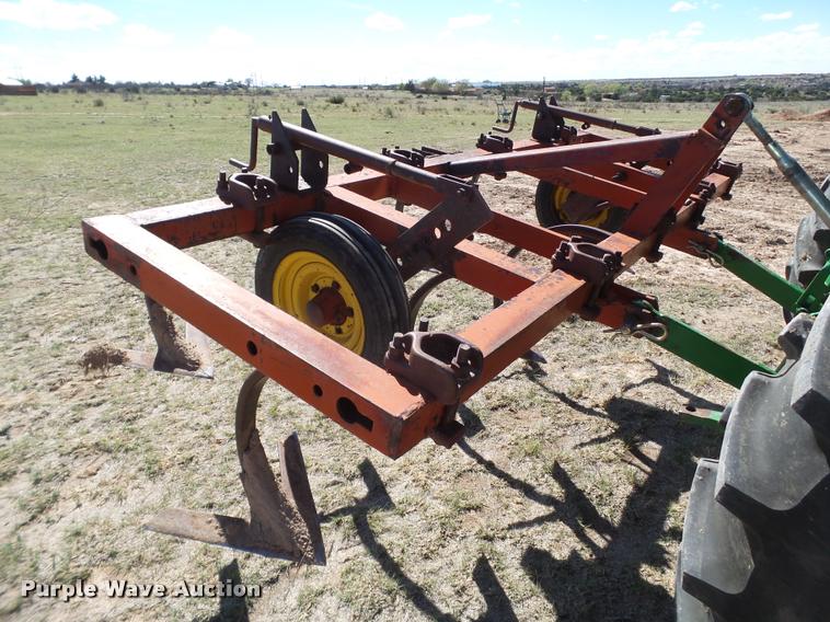 image for item L1544 Sweep/chisel plow