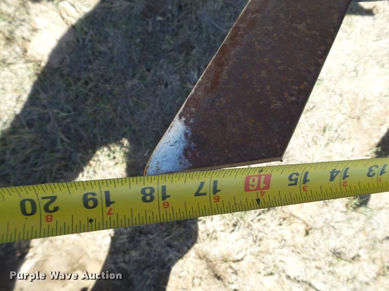 image for item L1544 Sweep/chisel plow