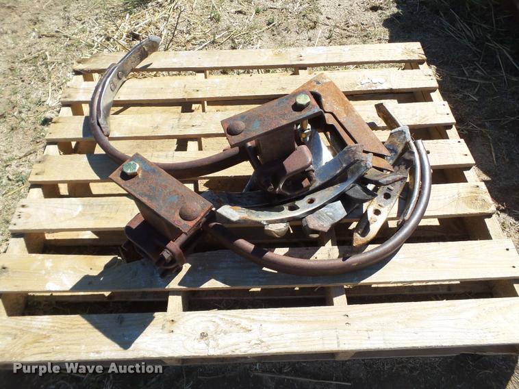 image for item L1544 Sweep/chisel plow