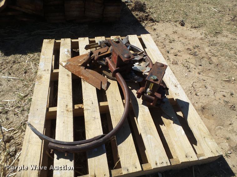 image for item L1544 Sweep/chisel plow