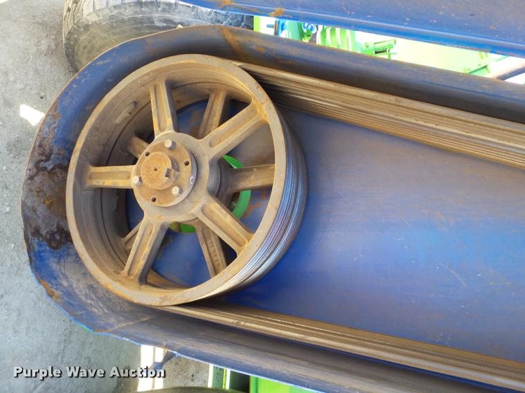 image for item L1546 2001 Ag Bagger MB10012 HyPac silage bagger