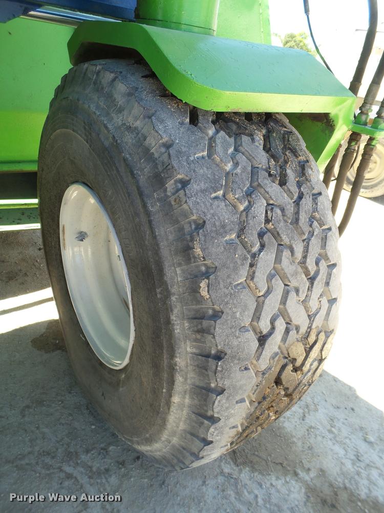 image for item L1546 2001 Ag Bagger MB10012 HyPac silage bagger