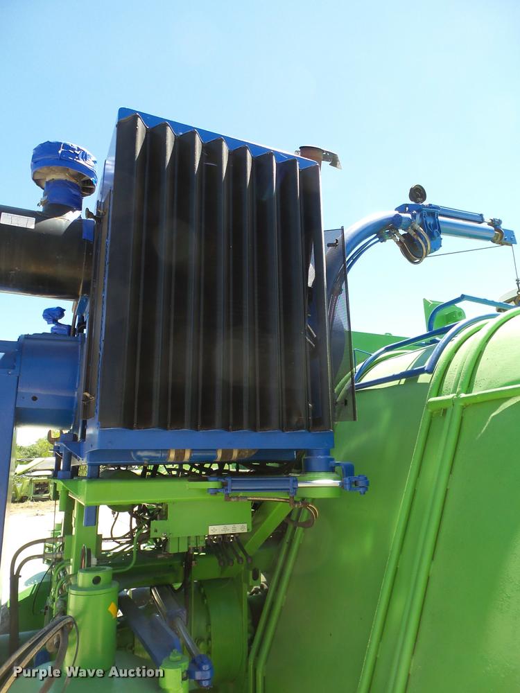 image for item L1546 2001 Ag Bagger MB10012 HyPac silage bagger