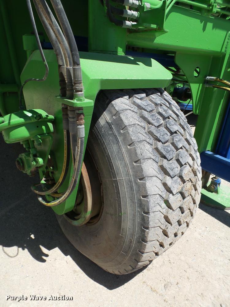 image for item L1546 2001 Ag Bagger MB10012 HyPac silage bagger