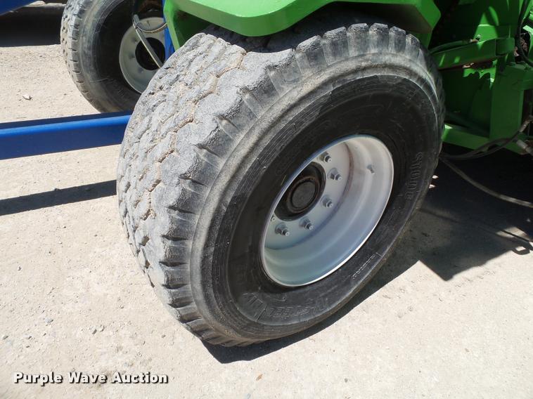 image for item L1546 2001 Ag Bagger MB10012 HyPac silage bagger