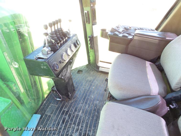 image for item L1546 2001 Ag Bagger MB10012 HyPac silage bagger