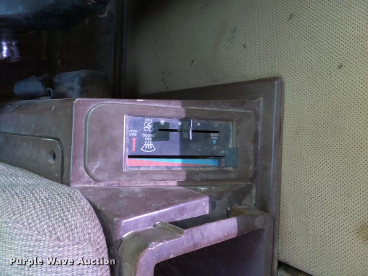 image for item L1546 2001 Ag Bagger MB10012 HyPac silage bagger