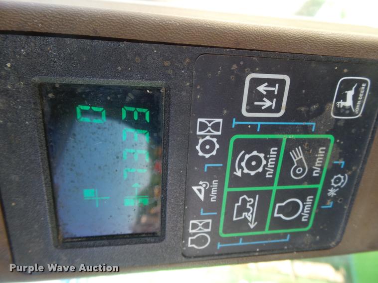 image for item L1546 2001 Ag Bagger MB10012 HyPac silage bagger