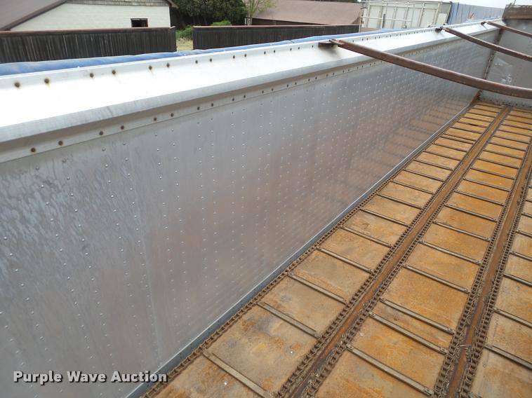 image for item L1553 2002 Imco silage trailer