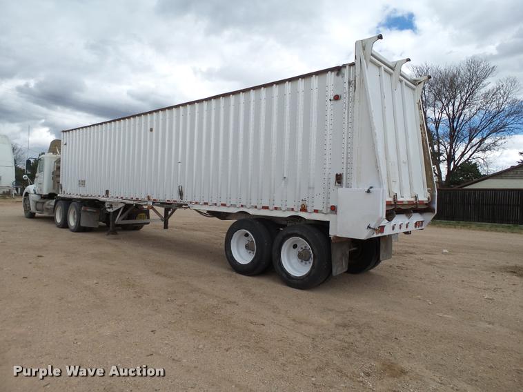 image for item L1554 2008 Imco silage trailer