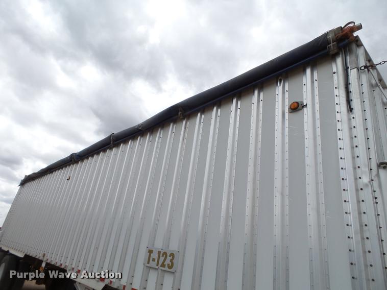 image for item L1554 2008 Imco silage trailer