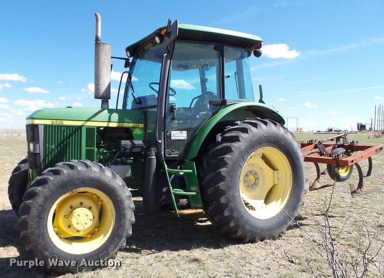 image for item L1555 2008 John Deere 6403 MFWD tractor