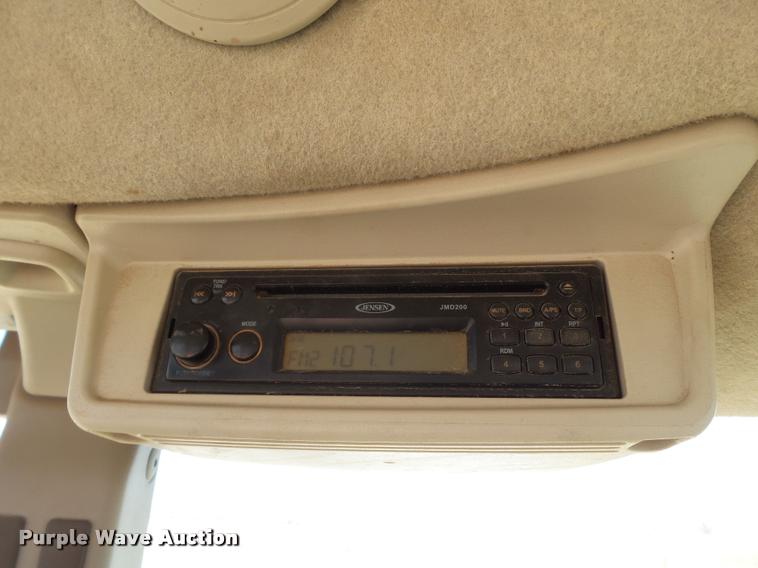 image for item L1555 2008 John Deere 6403 MFWD tractor