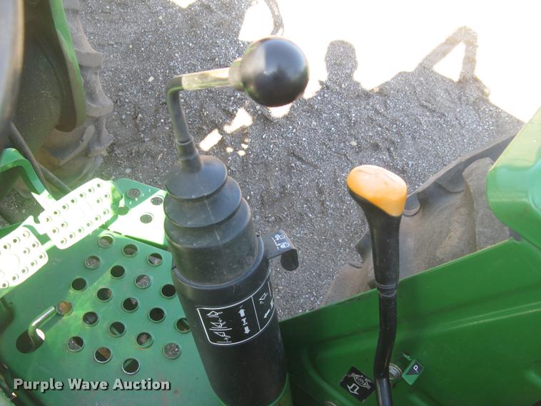 image for item L3996 2012 John Deere 5065E MFWD tractor