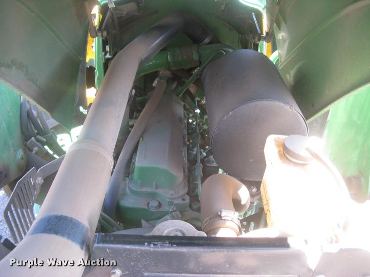 image for item L3996 2012 John Deere 5065E MFWD tractor