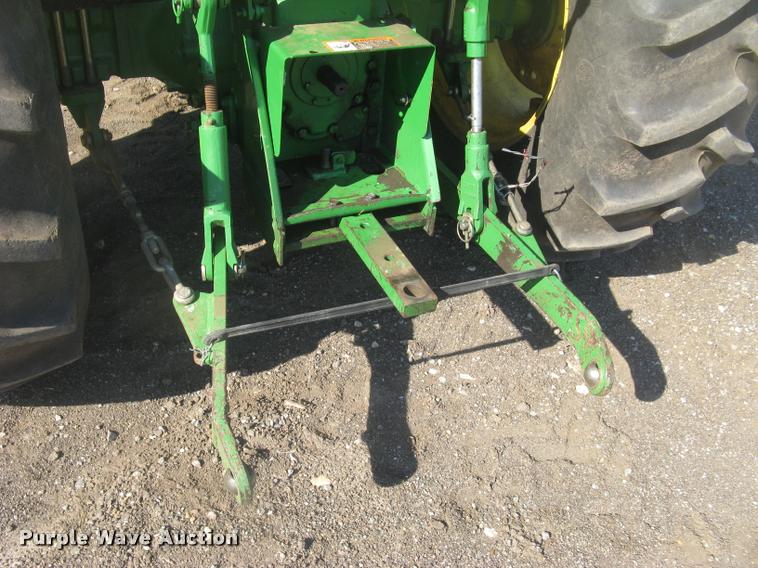 image for item L3996 2012 John Deere 5065E MFWD tractor