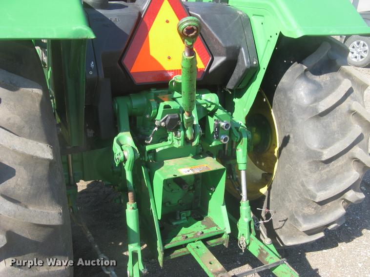 image for item L3996 2012 John Deere 5065E MFWD tractor