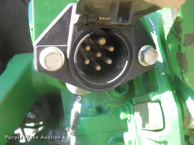 image for item L3996 2012 John Deere 5065E MFWD tractor