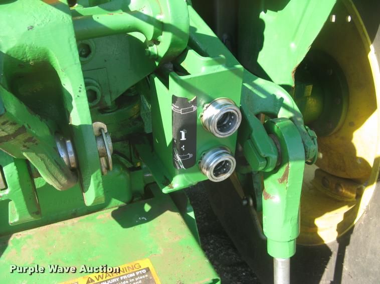 image for item L3996 2012 John Deere 5065E MFWD tractor