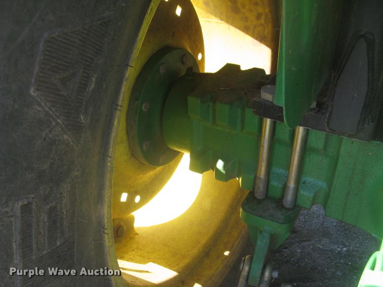 image for item L3996 2012 John Deere 5065E MFWD tractor