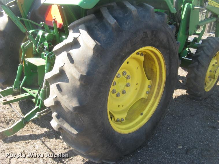 image for item L3996 2012 John Deere 5065E MFWD tractor