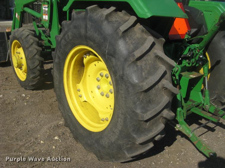 image for item L3996 2012 John Deere 5065E MFWD tractor