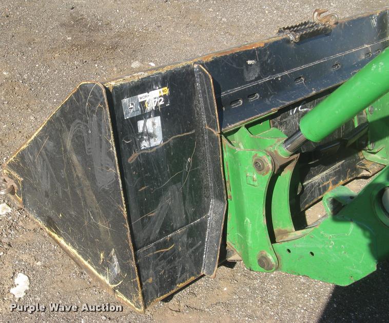 image for item L3996 2012 John Deere 5065E MFWD tractor