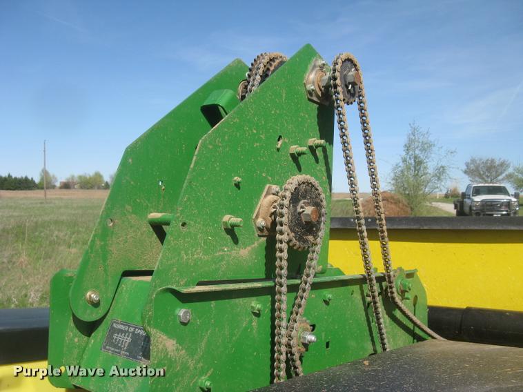 image for item L3998 2014 John Deere 1770 Max Emerge XP planter