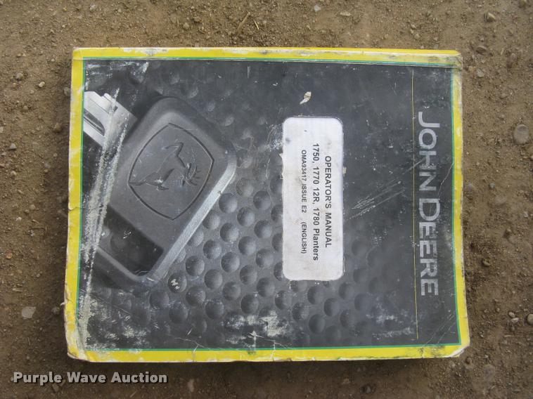 image for item L3998 2014 John Deere 1770 Max Emerge XP planter